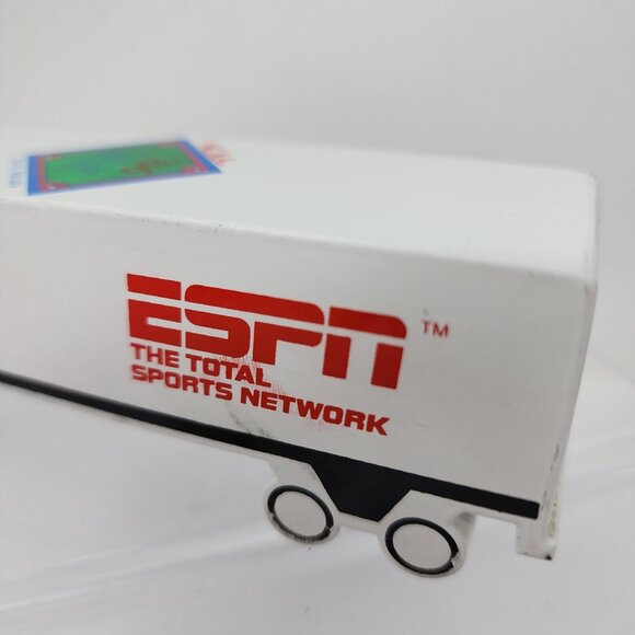 Vintage 1986 ESPN NCAA College World Series Diet Coke Truck Quartz Clock - Picture 5 of 7